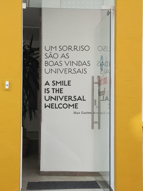 Next Inn, Interior entrance