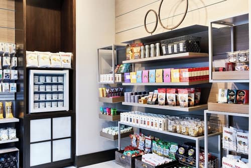 AC Hotel by Marriott Beverly Hills, Lobby