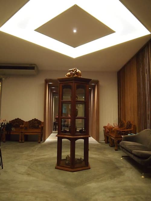 Intown Residence, Lobby sitting area