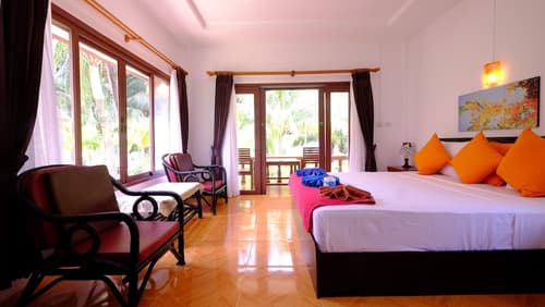 Lolita Bungalow, Room