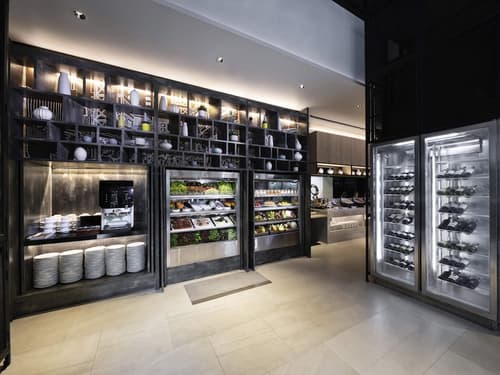 Novotel Bangkok Sukhumvit 4, Restaurant