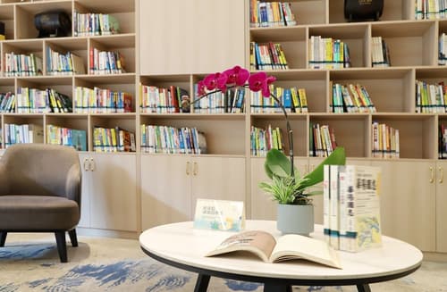 Asia International Hotel Guangzhou, Lobby sitting area