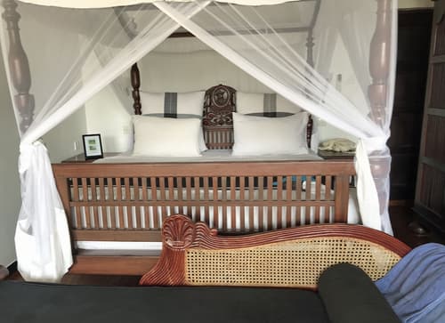 Suite Lanka, Room