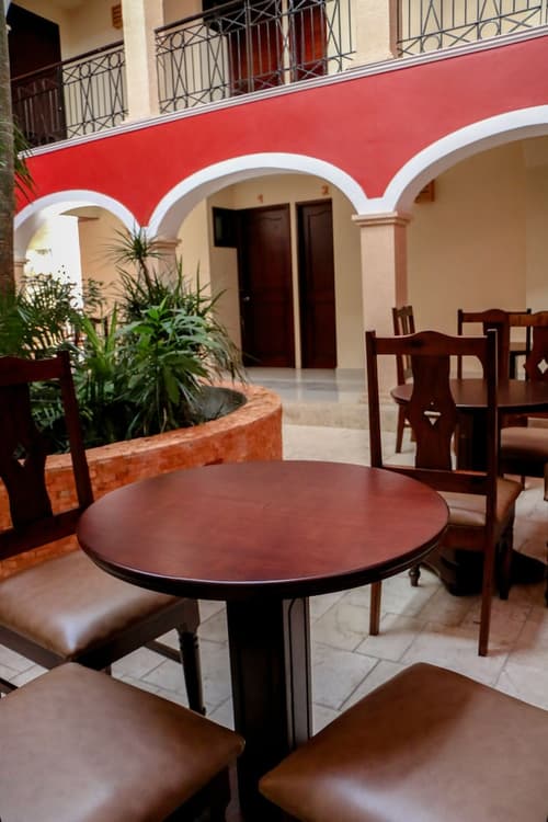 Hotel Gayser, Restaurant