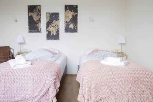 Private and peaceful one room apartments, Room