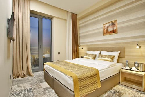 Ameri Plaza Tbilisi, Room