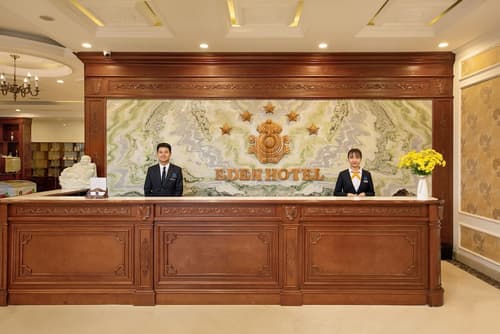 Eden Hotel, Lobby