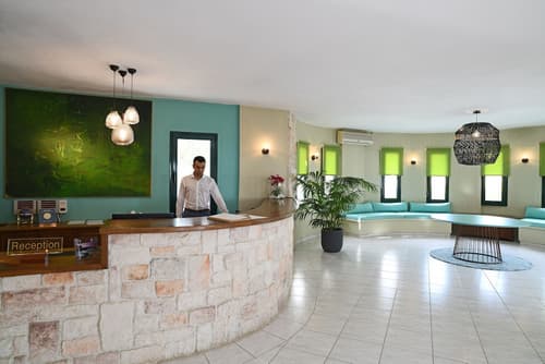 Hotel Asteras Paradise, Reception