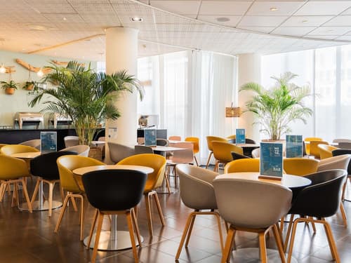 Novotel Suites Marseille Centre Euromed, Breakfast area