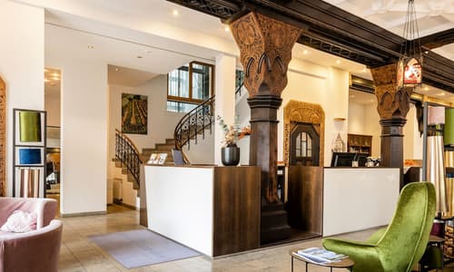 Hotel Graf Zeppelin, Reception