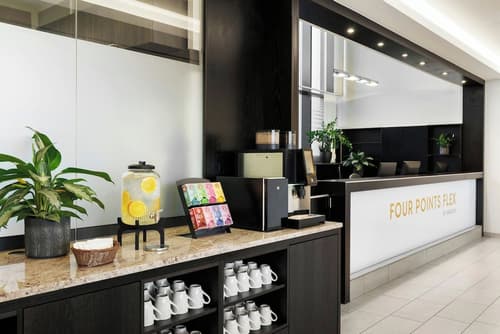 Four Points Flex by Sheraton Salzburg Messe, Lobby