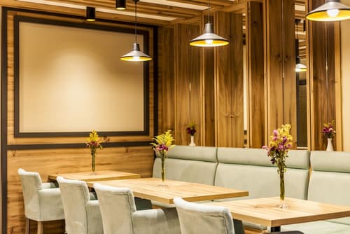 Hotel Kupeli, Lobby sitting area