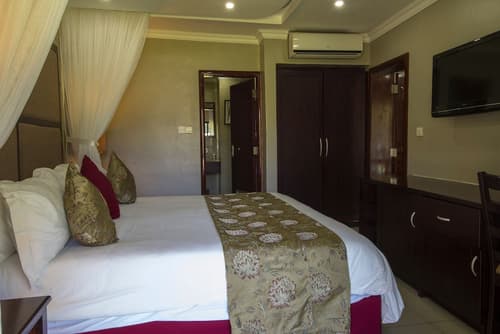 A'Zambezi River Lodge, Room