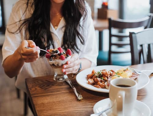 Central Loop Hotel, Breakfast meal