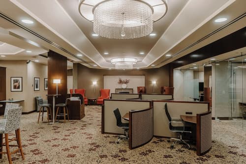 Central Loop Hotel, Reception