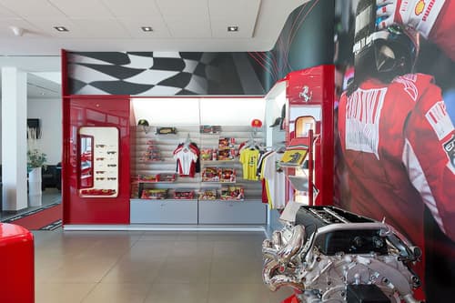 Hotel Maranello Village, Lobby lounge