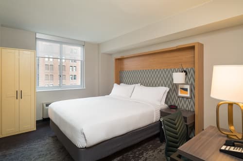 Holiday Inn New York City - Wall Street by IHG, Room