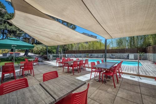 Mercure Aix-en-Provence La Duranne Gare TGV, Exterior