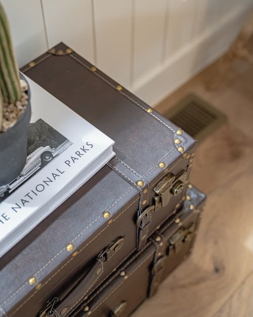 Petty Ranch Inn, Lobby