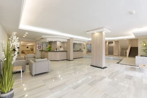 Ona Palmira Paguera, Reception