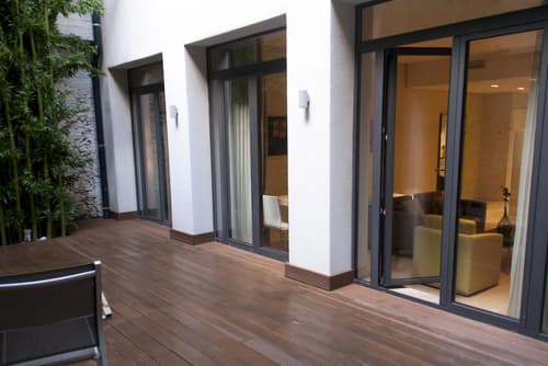 B-aparthotel Grand Place, Porch