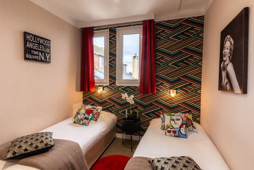 Le Grand Hôtel de l'Espérance, Room