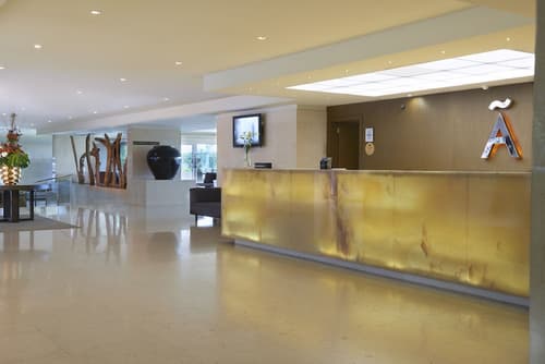 Melia Madeira Mare, Reception