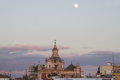 Hotel Plaza, Miscellaneous