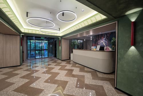 Hotel Kazzhol Almaty, Reception