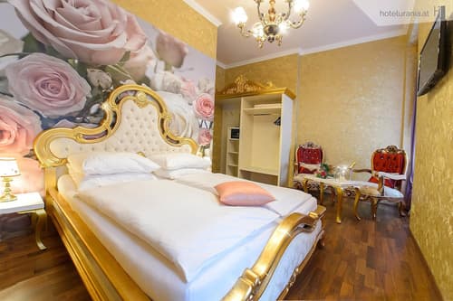Hotel Urania, Room