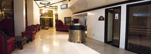 Hotel Imperial Plaza, Interior entrance