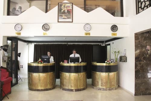 Hotel Imperial Plaza, Interior entrance