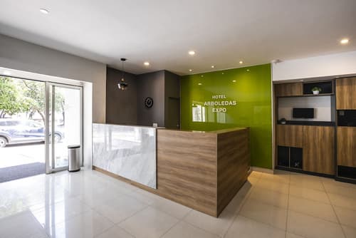 Hotel Arboledas Expo, Reception