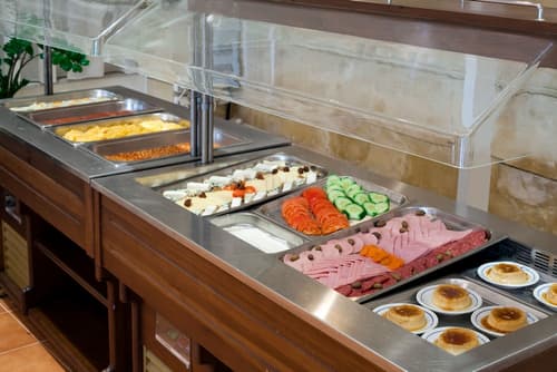 Achillion Palace, Buffet