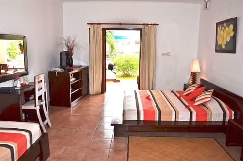 The Britannia Hotel, Room