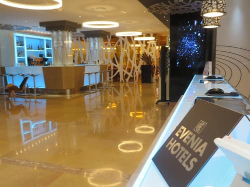 Evenia Rossello, Lobby