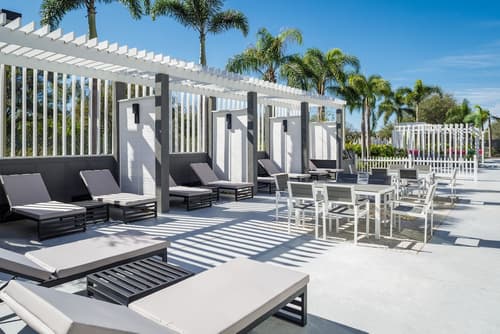 DoubleTree by Hilton Sarasota Bradenton Airport, Sundeck