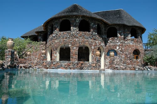 Eagle Tented Lodge & Spa Etosha, Outdoor pool
