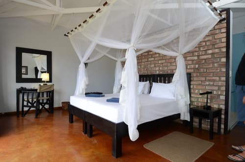 Etosha Safari Lodge, Room