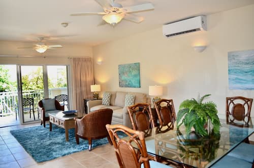 Windsong on the Reef, Room