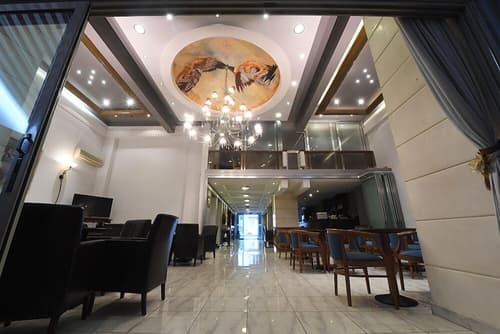 Ephira Hotel, Lobby