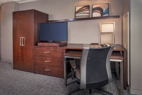 Courtyard Washington, DC/U.S. Capitol, Room