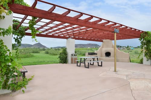 Hampton Inn Alpine, Terrace/patio