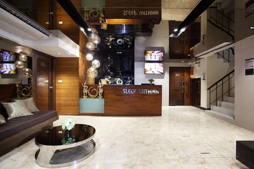 Sleep With Inn, Lobby