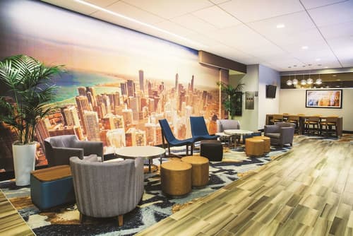 La Quinta Inn & Suites by Wyndham Chicago Downtown, Lobby