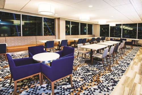 La Quinta Inn & Suites by Wyndham Chicago Downtown, Breakfast area