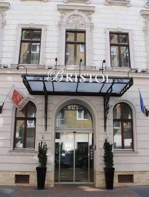 Hotel Bristol Budapest, Primary image