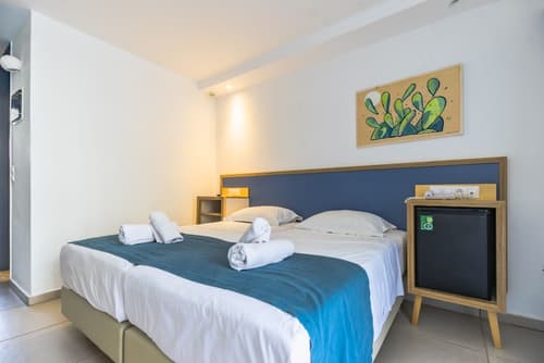 Alia Beach Hotel, Room