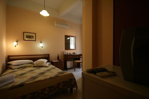 Mirabello Hotel, Room