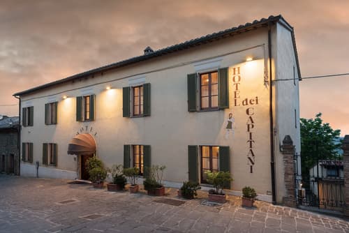 Hotel Dei Capitani, Front of property - evening/night
